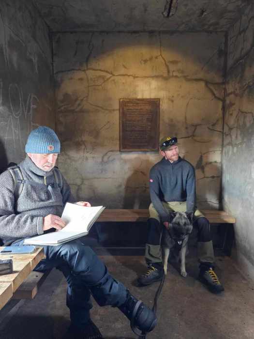 messenger_creation_9a0e83d5-02bd-4a0a-9c56-645f4b26d2bf-1