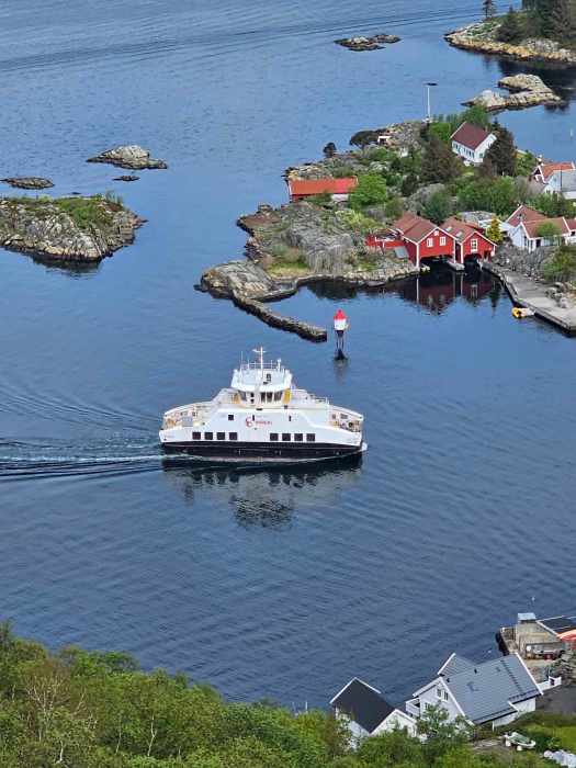 messenger_creation_619c1b69-5fbf-43e4-84d5-71117d579355